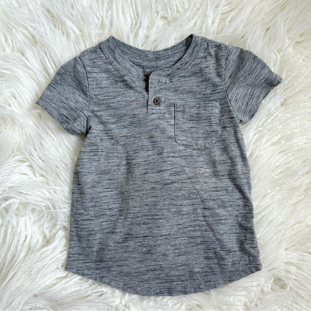Cat & Jack Target Toddler Boys Static Grey Henley Short Sleeve Shirt Size 2T